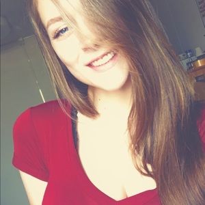 Meet your Posher, Alaina